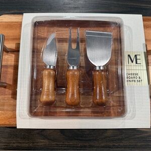 ME Makeover Essentials Cheese Board Set with Wooden Handles